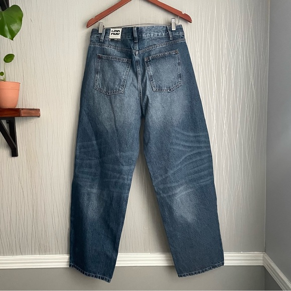 Relaxed High-Rise Blue Jeans with Drawstring - Picture 7 of 10